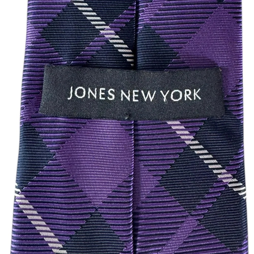 Jones NY Mens Plaid Neck Tie Quiet Luxury Old Money Career Purple